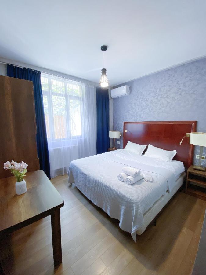 Chonkadzehotel Tbilisi Exterior photo