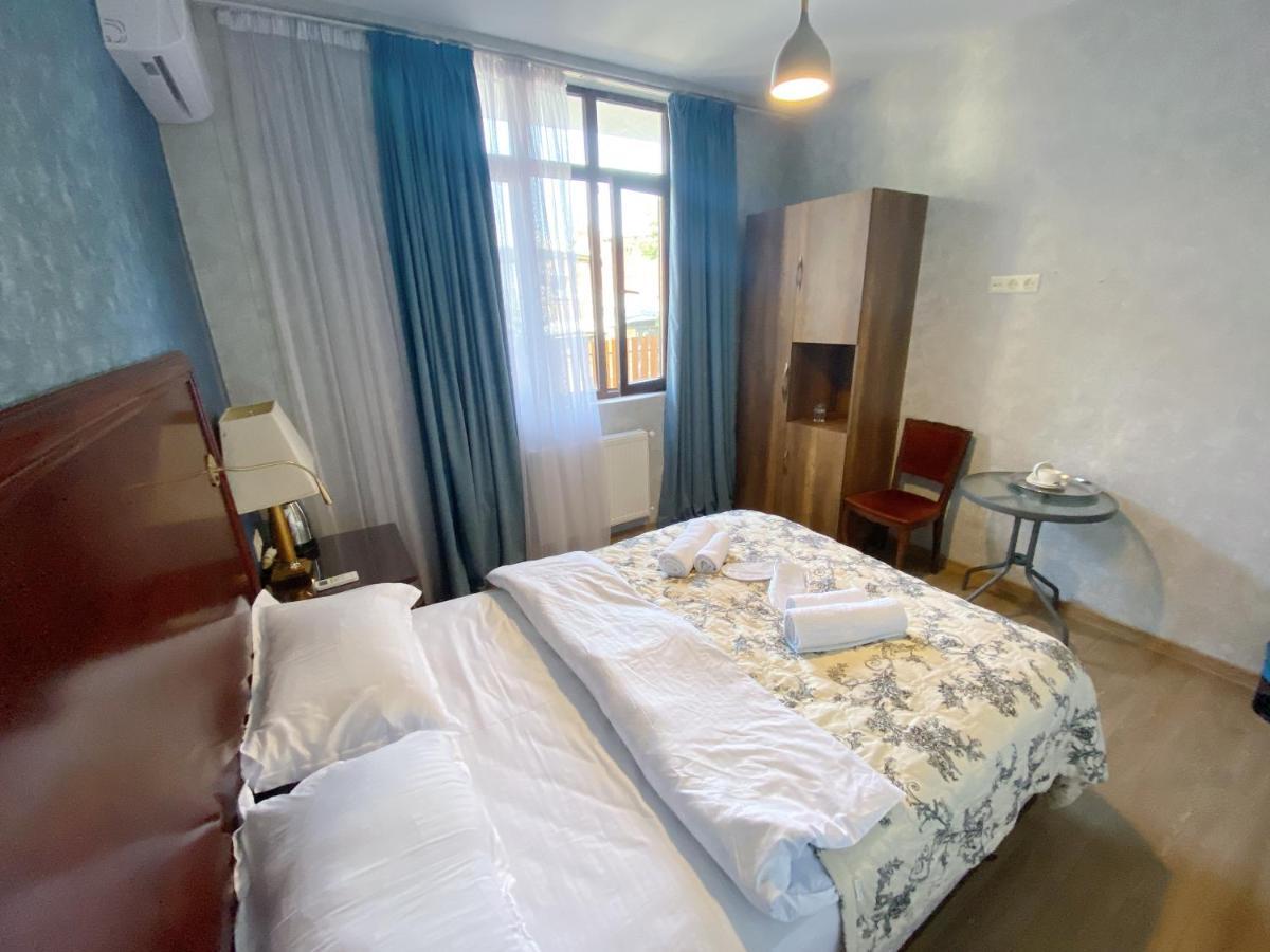 Chonkadzehotel Tbilisi Exterior photo