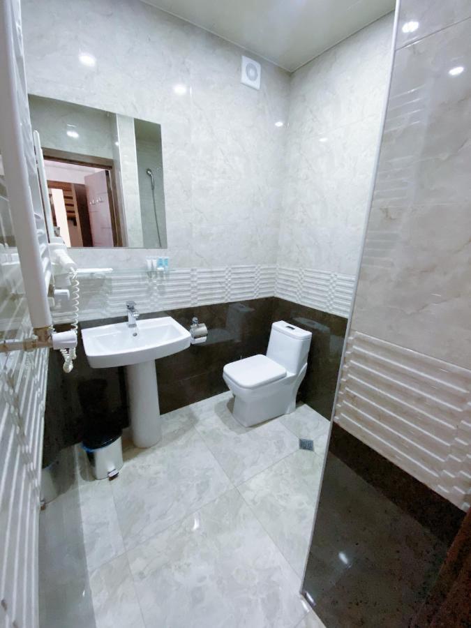 Chonkadzehotel Tbilisi Exterior photo